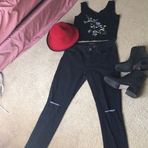 High waist ripped knee black jeans